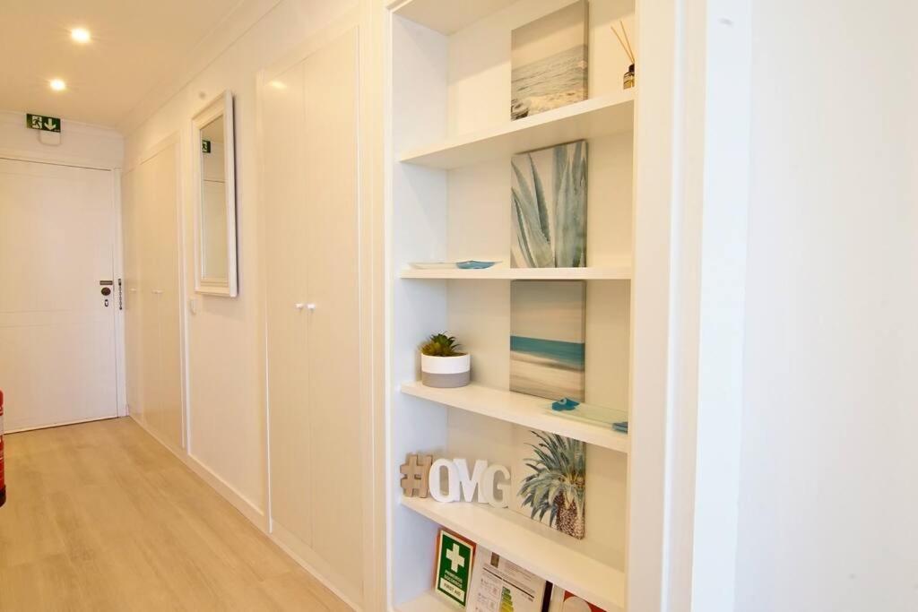 Sea Lovers - Sea Front - Studio Apartment Монте-Гордо Экстерьер фото