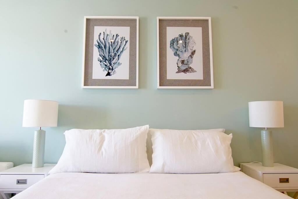 Sea Lovers - Sea Front - Studio Apartment Монте-Гордо Экстерьер фото