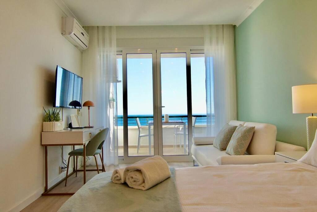 Sea Lovers - Sea Front - Studio Apartment Монте-Гордо Экстерьер фото