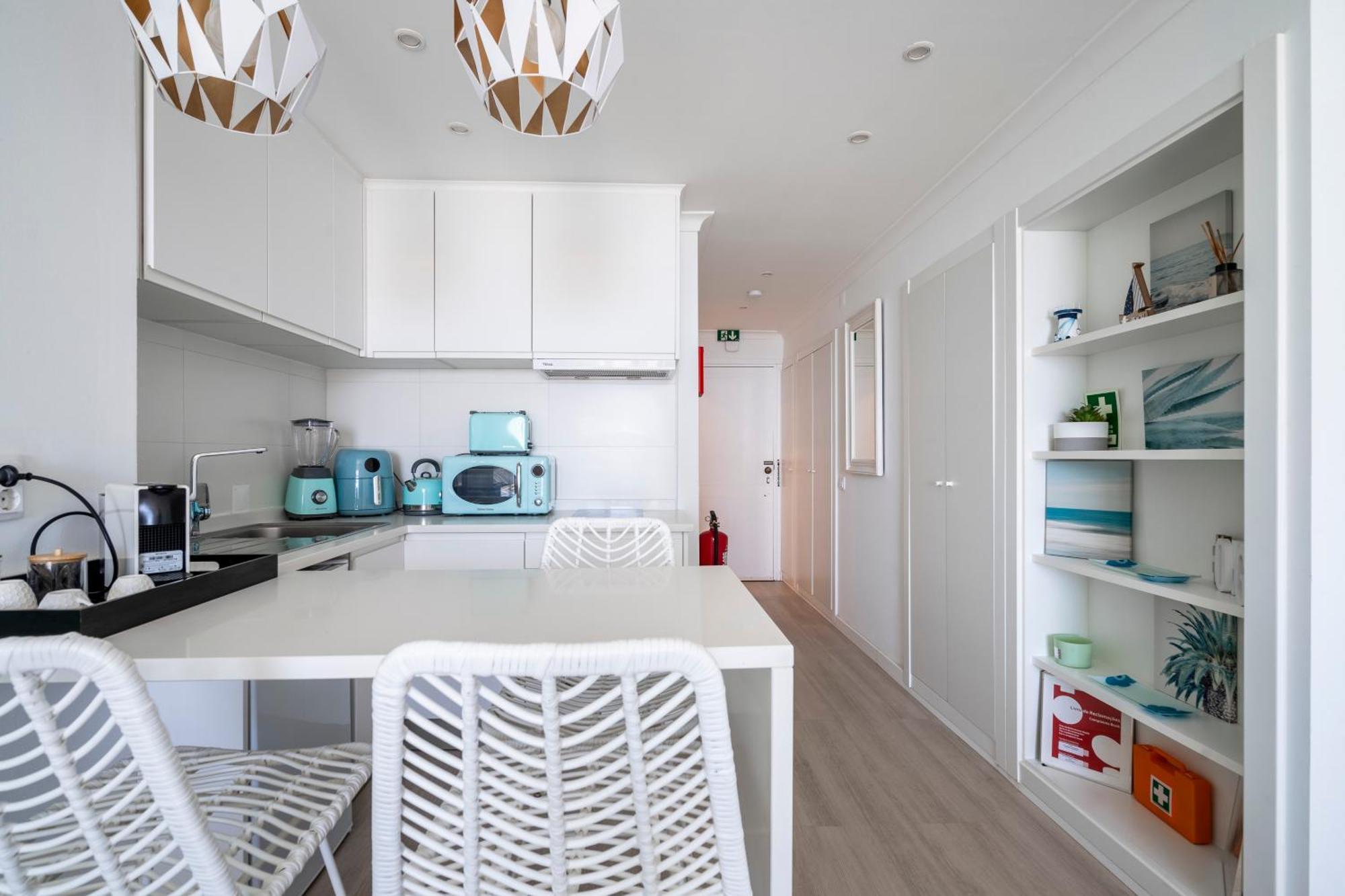 Sea Lovers - Sea Front - Studio Apartment Монте-Гордо Экстерьер фото