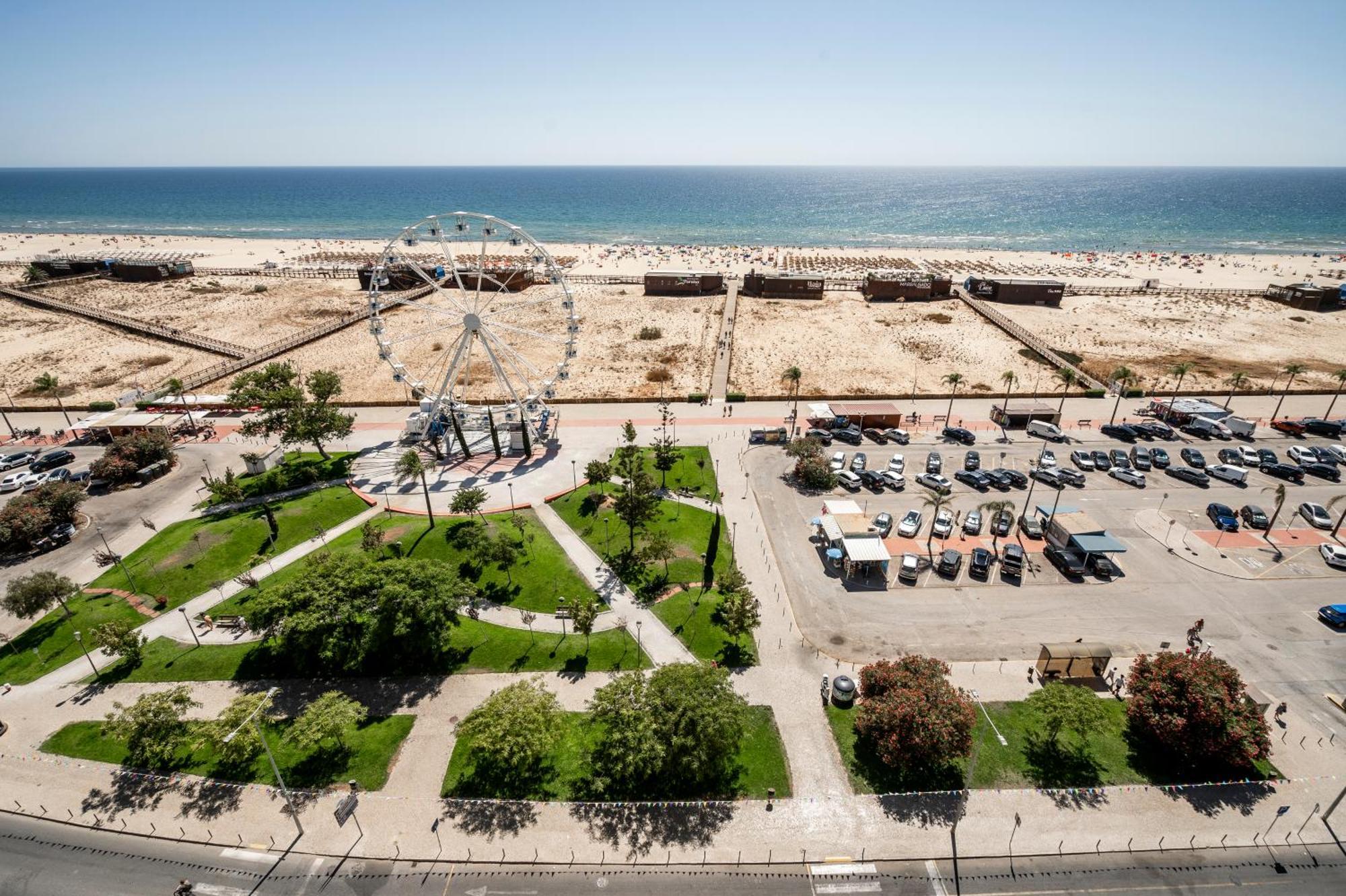 Sea Lovers - Sea Front - Studio Apartment Монте-Гордо Экстерьер фото